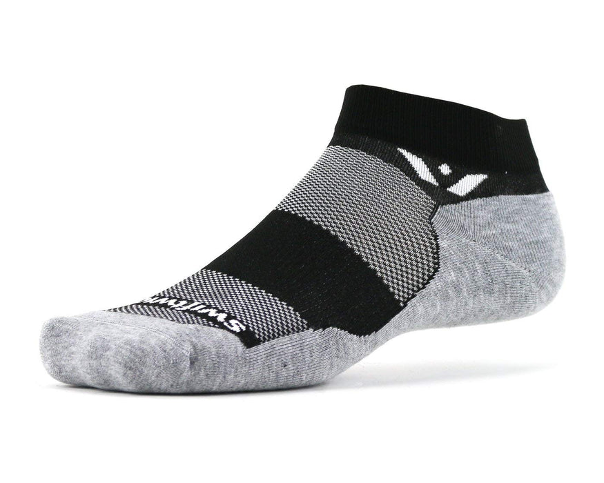 Swiftwick- MAXUS ONE Golf & Running Socks